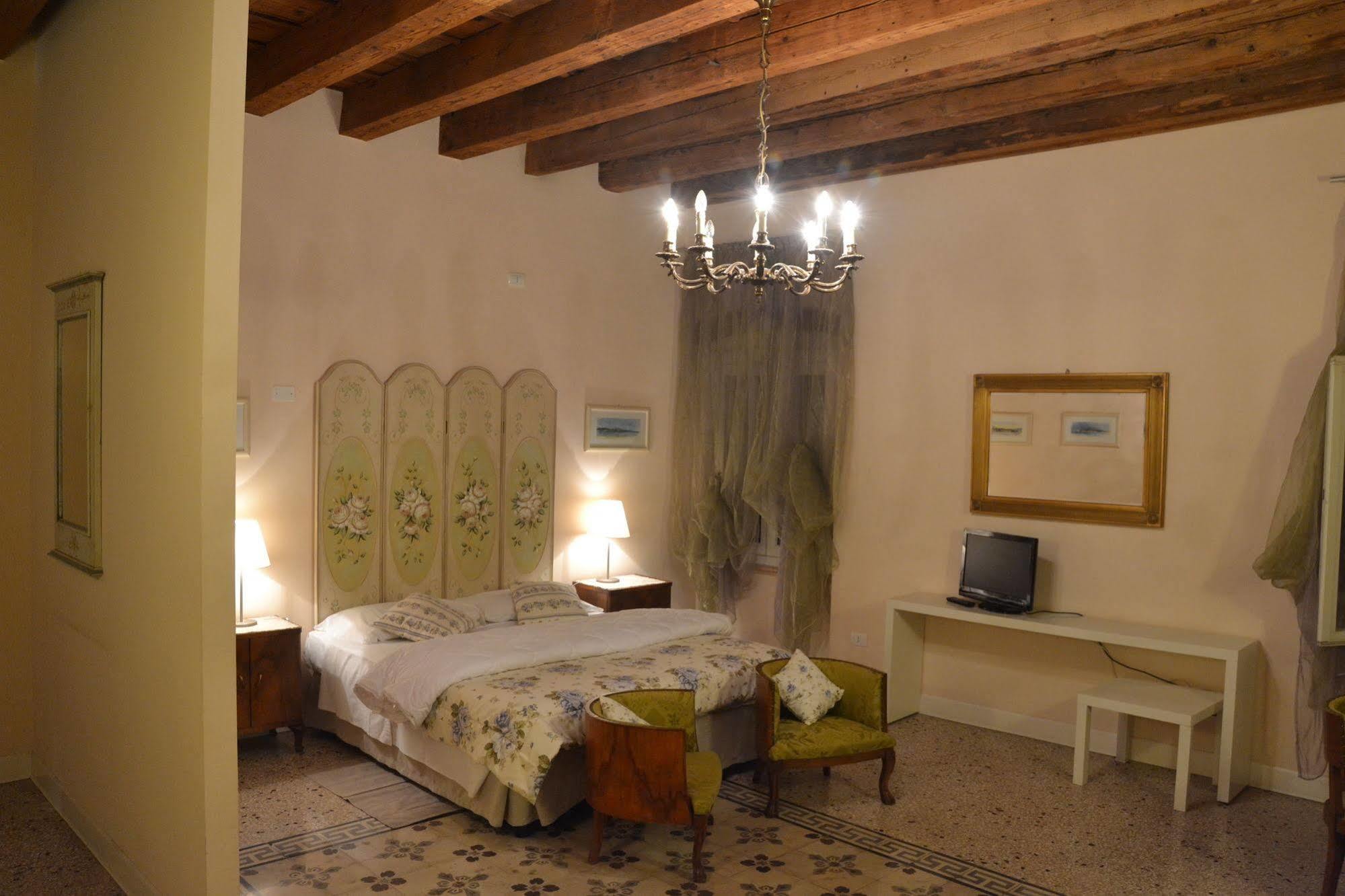 All'Opera Prima Bed & Breakfast Verona Exterior photo